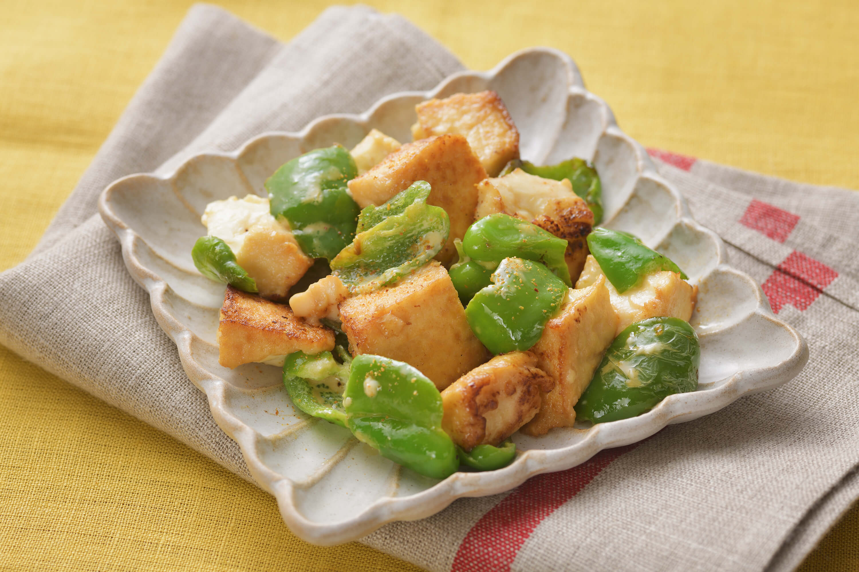 厚揚げとピーマンのマヨ照り焼き